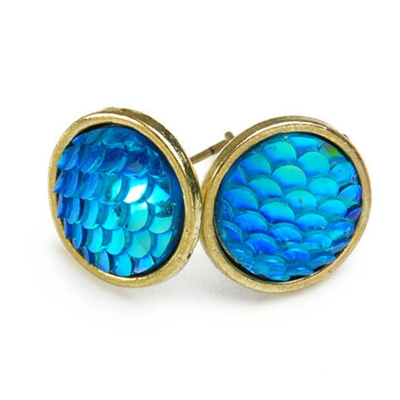 Lirrio's Closet Jewelry - Mermaid Scale Iridescent Earrings Blue NWT-